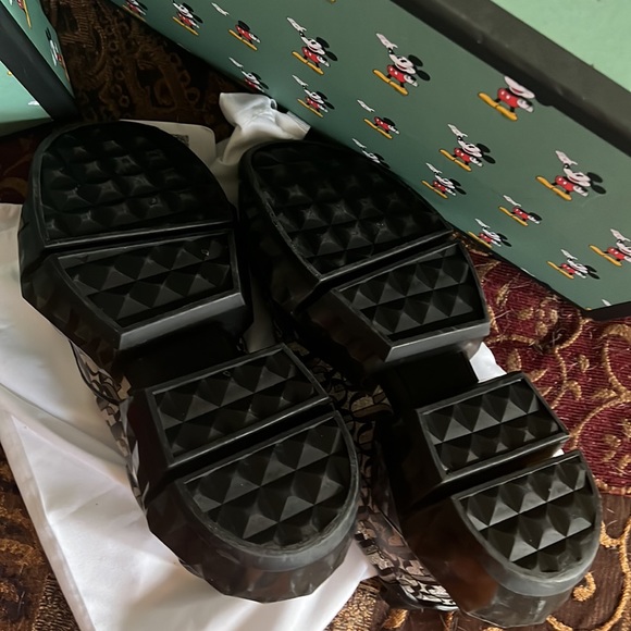 Authentic Jimmy Choo logo sneakers - Picture 7 of 14